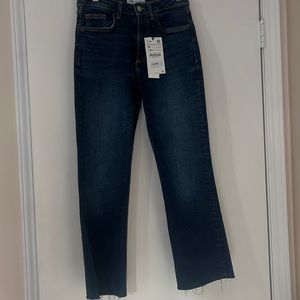 NWT Zara Crop Jeans